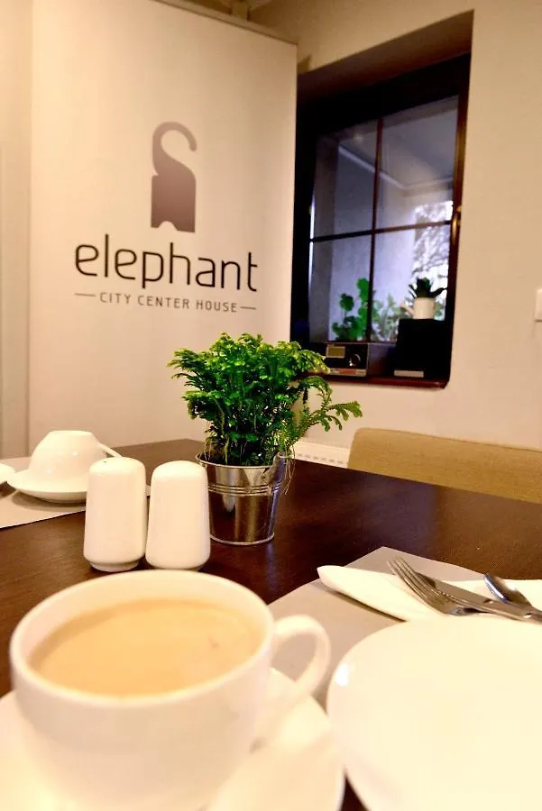 *** Bed and breakfast City Center House Elephant Poznan Polonia